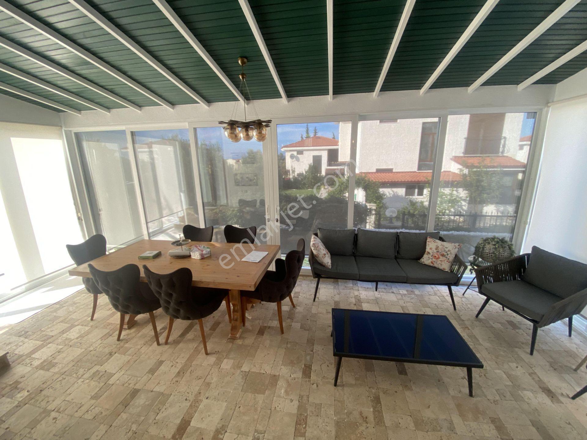 Ayvalık Ta Satılık Muhtesem Villa.denize 80 Metre Mesafede - Görsel 14