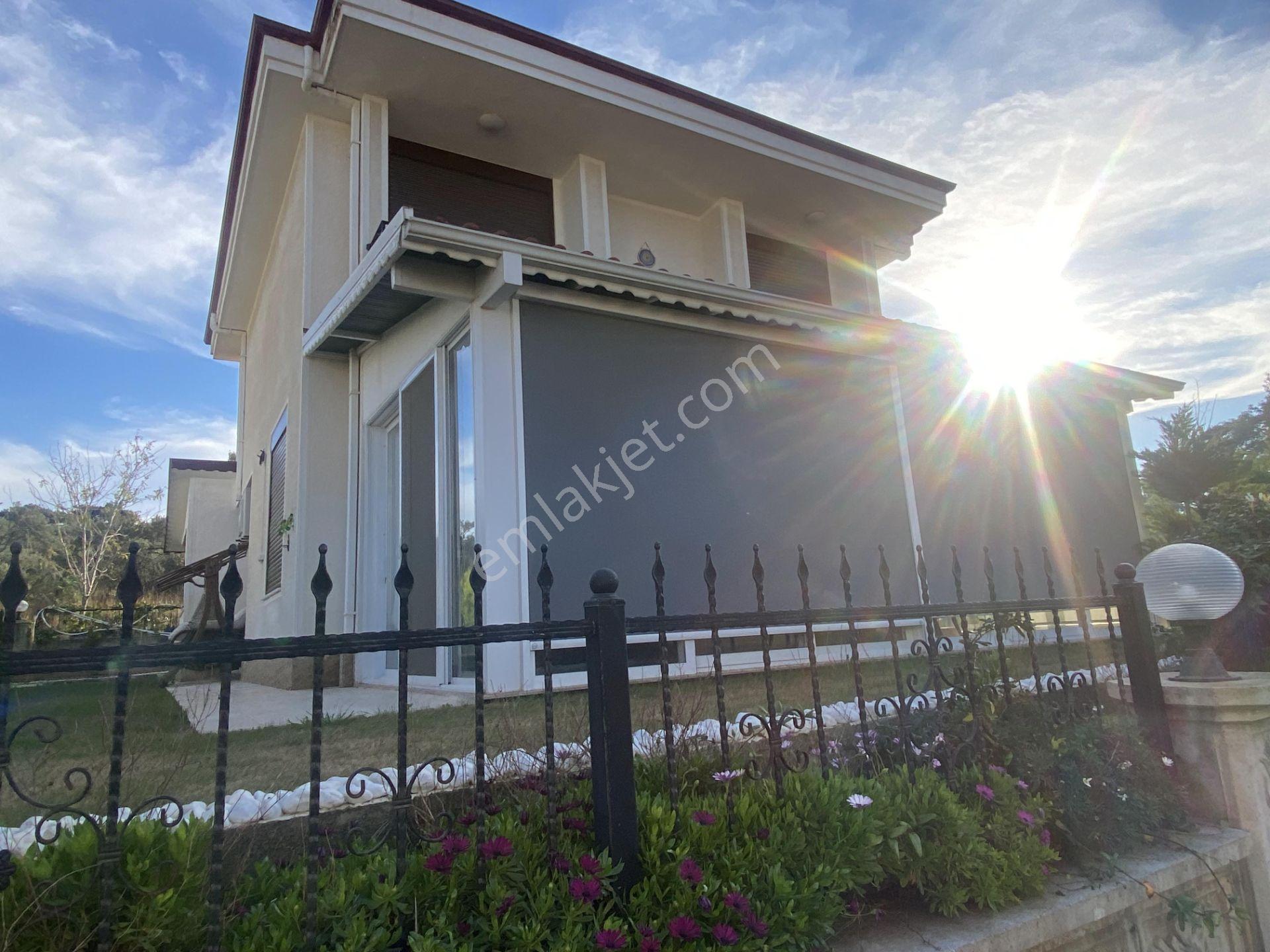 Ayvalık Ta Satılık Muhtesem Villa.denize 80 Metre Mesafede - Görsel 5