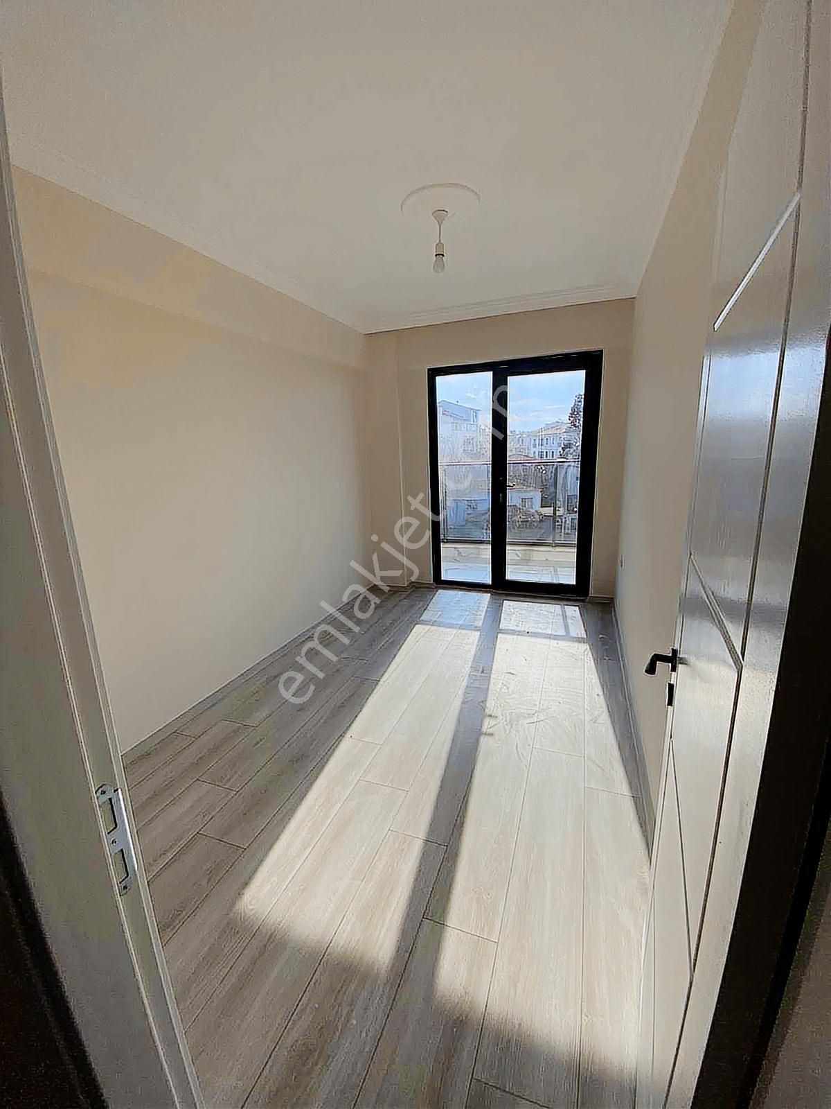 Ege Emlaktan Yekta Baydar Arkası Açık Mutfak 2+1 Kiralık Daire - Görsel 4