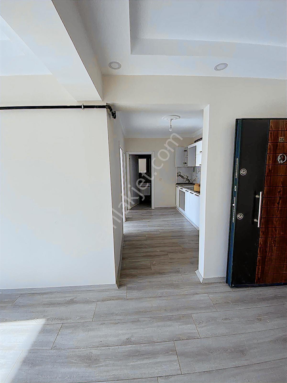 Ege Emlaktan Yekta Baydar Arkası Açık Mutfak 2+1 Kiralık Daire - Görsel 13