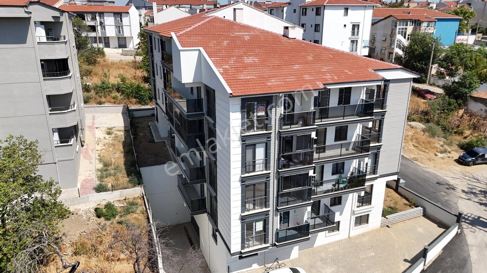 Ege Emlaktan Yekta Baydar Arkası Açık Mutfak 2+1 Kiralık Daire - Görsel 27