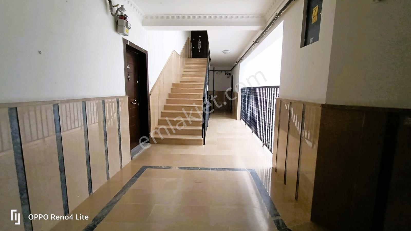 Pursaklar'da Yunus Emre Caddesi Üzeri 2+1 Kat Konumunda Kiralık - Görsel 12