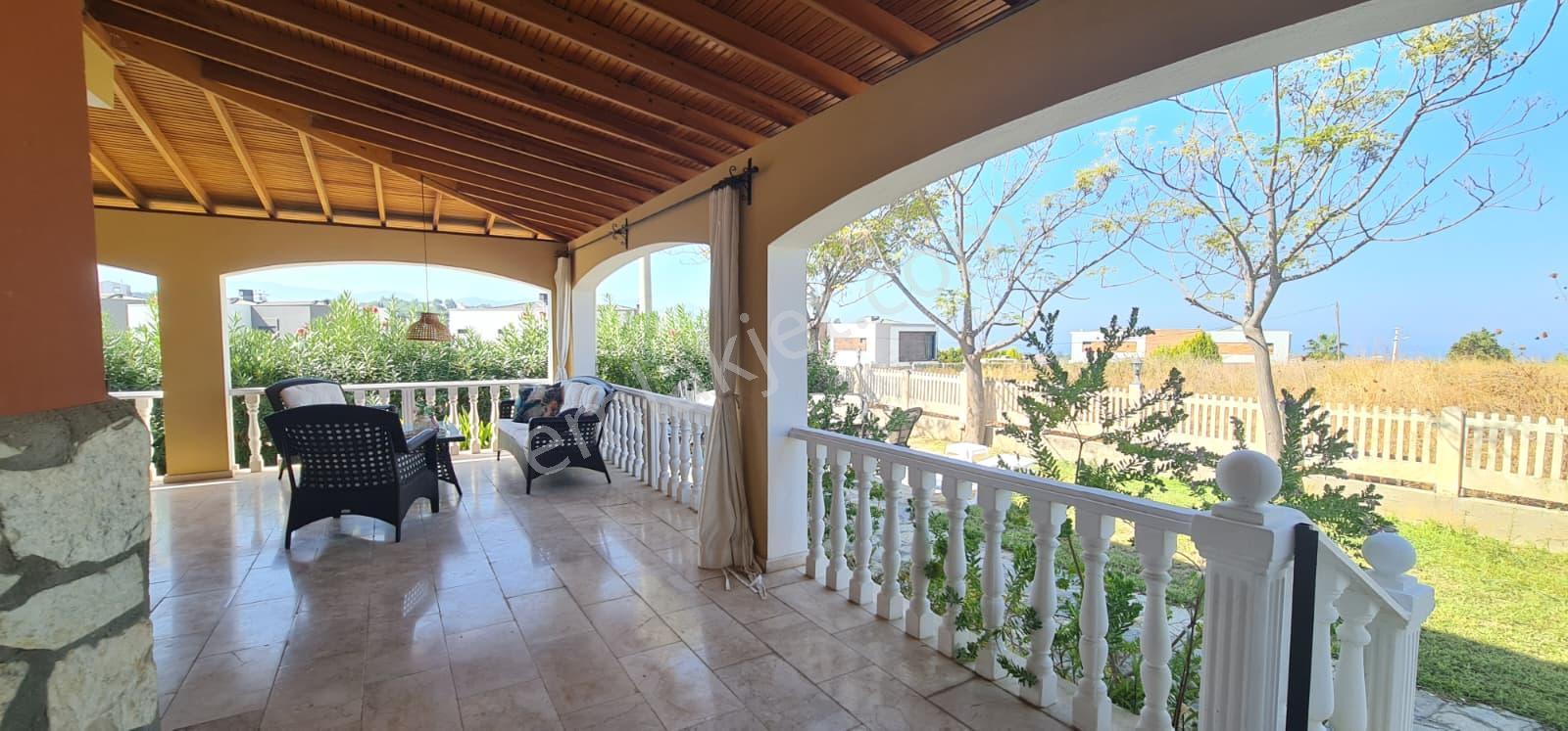 Kuşadası Karaova Mahallesinde 3+1 Villa. - Görsel 22
