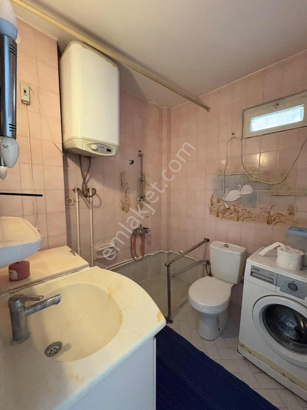 Çarşı İçerisinde 2+1 Boş Kiralık Daire - Görsel 7