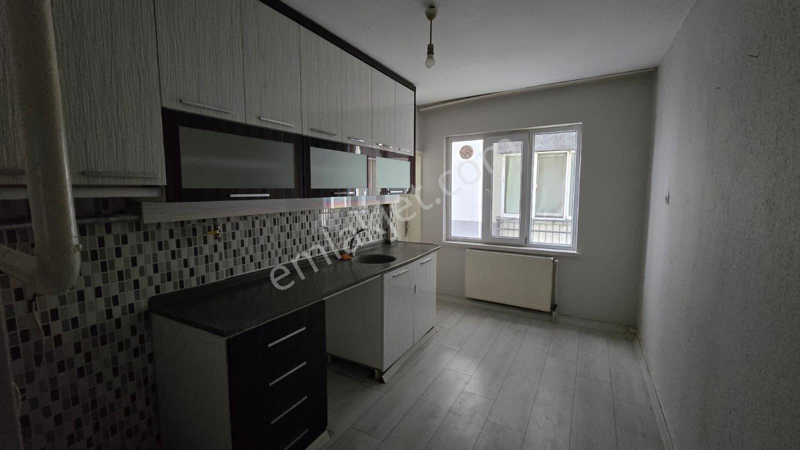 Turkuaz Emlak'tan Park Afyon Karşısında 3+1 Kiralık Daire - Görsel 14