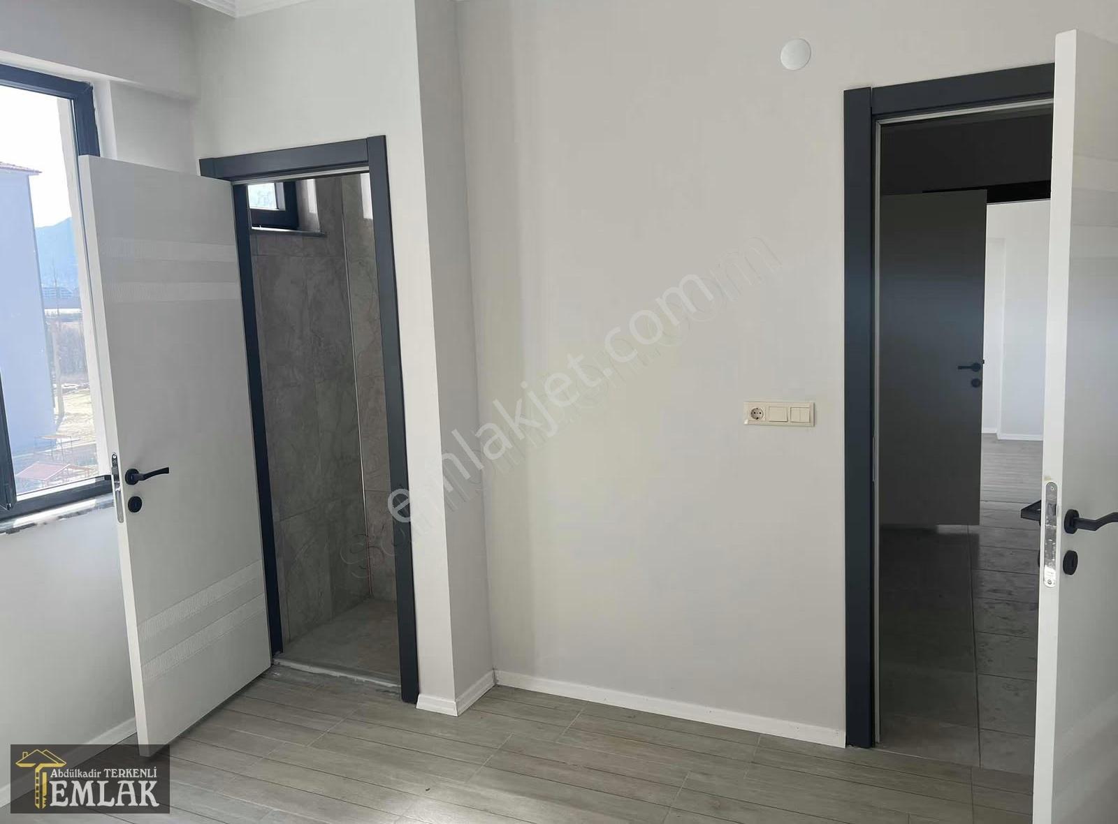 Terkenli Emlak 'tan Gazi Mah Ara Kat/site İçi 3+1 Kiralık Daire - Görsel 14