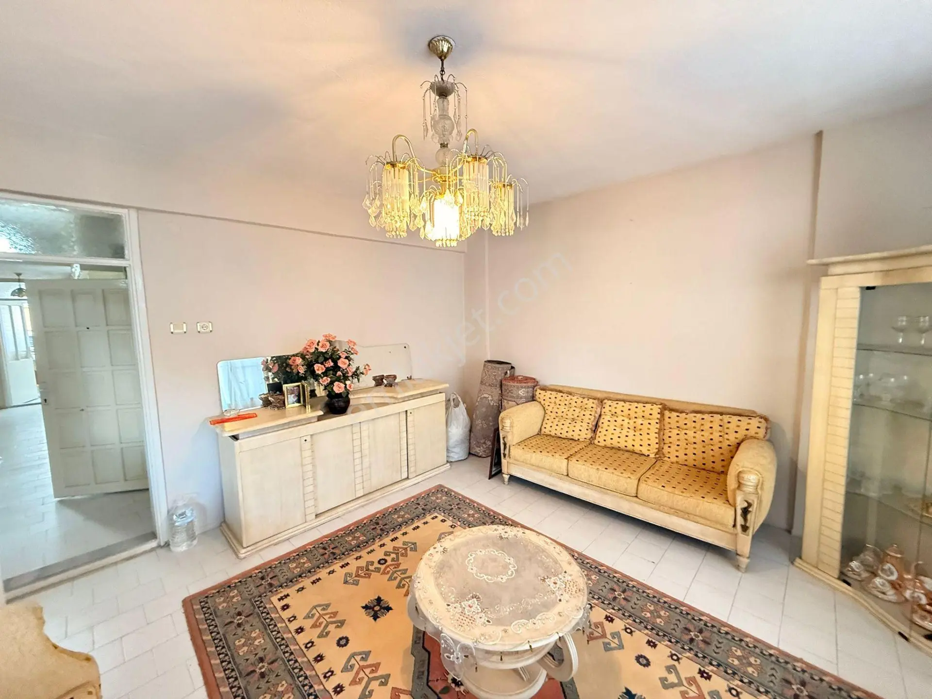 Manisa Alaşehir Alper Gayrimenkulden Cuma Pazarında Satılık 130m2 3+1 Daire - Görsel 4