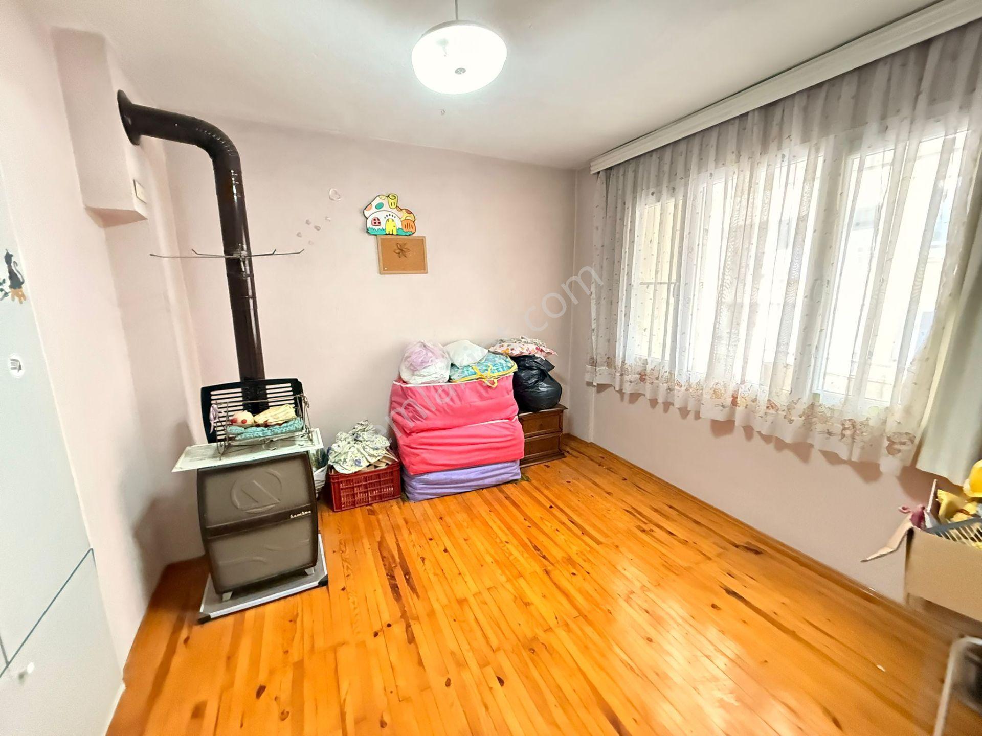 Manisa Alaşehir Alper Gayrimenkulden Cuma Pazarında Satılık 130m2 3+1 Daire - Görsel 11
