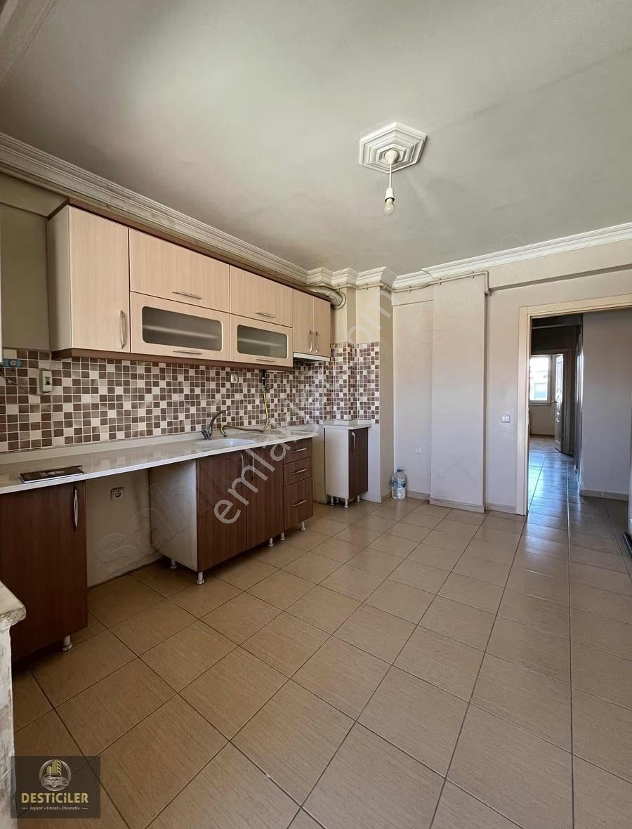 Yk- Emek Mah. Ertaş Blv. Yakını Kiralık Geniş 2+1 Daire