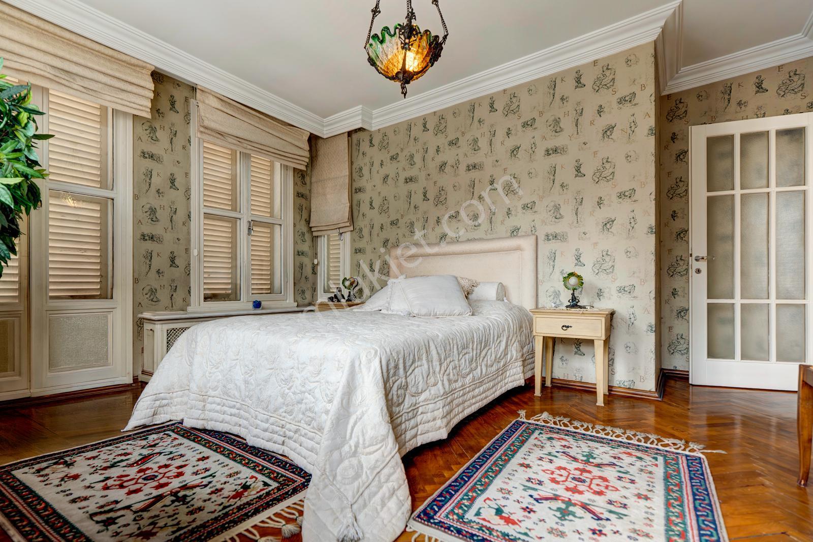 Boğazın Kalbinde Beylerbeyi İskele 'de Prestijli 4+1 Yalı Daire - Görsel 27