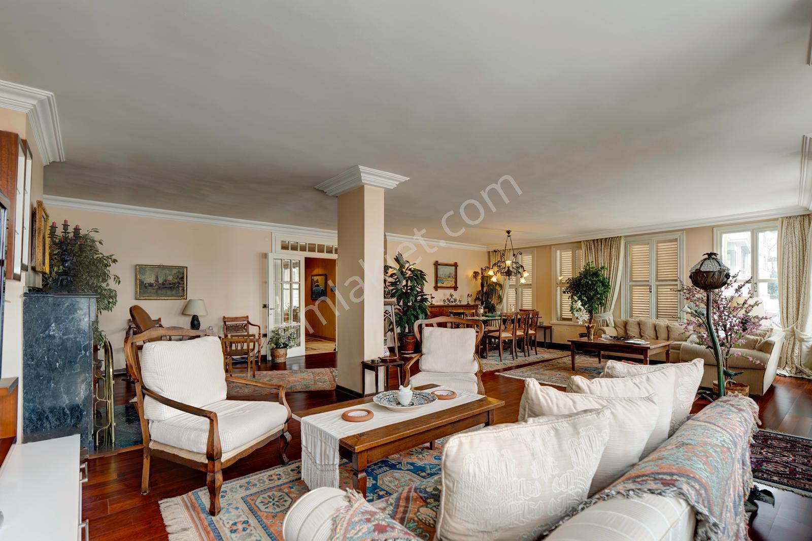 Boğazın Kalbinde Beylerbeyi İskele 'de Prestijli 4+1 Yalı Daire - Görsel 12