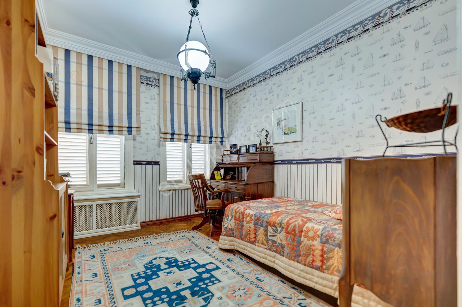 Boğazın Kalbinde Beylerbeyi İskele 'de 4+1 Yol Yalı Dairesi - Görsel 28