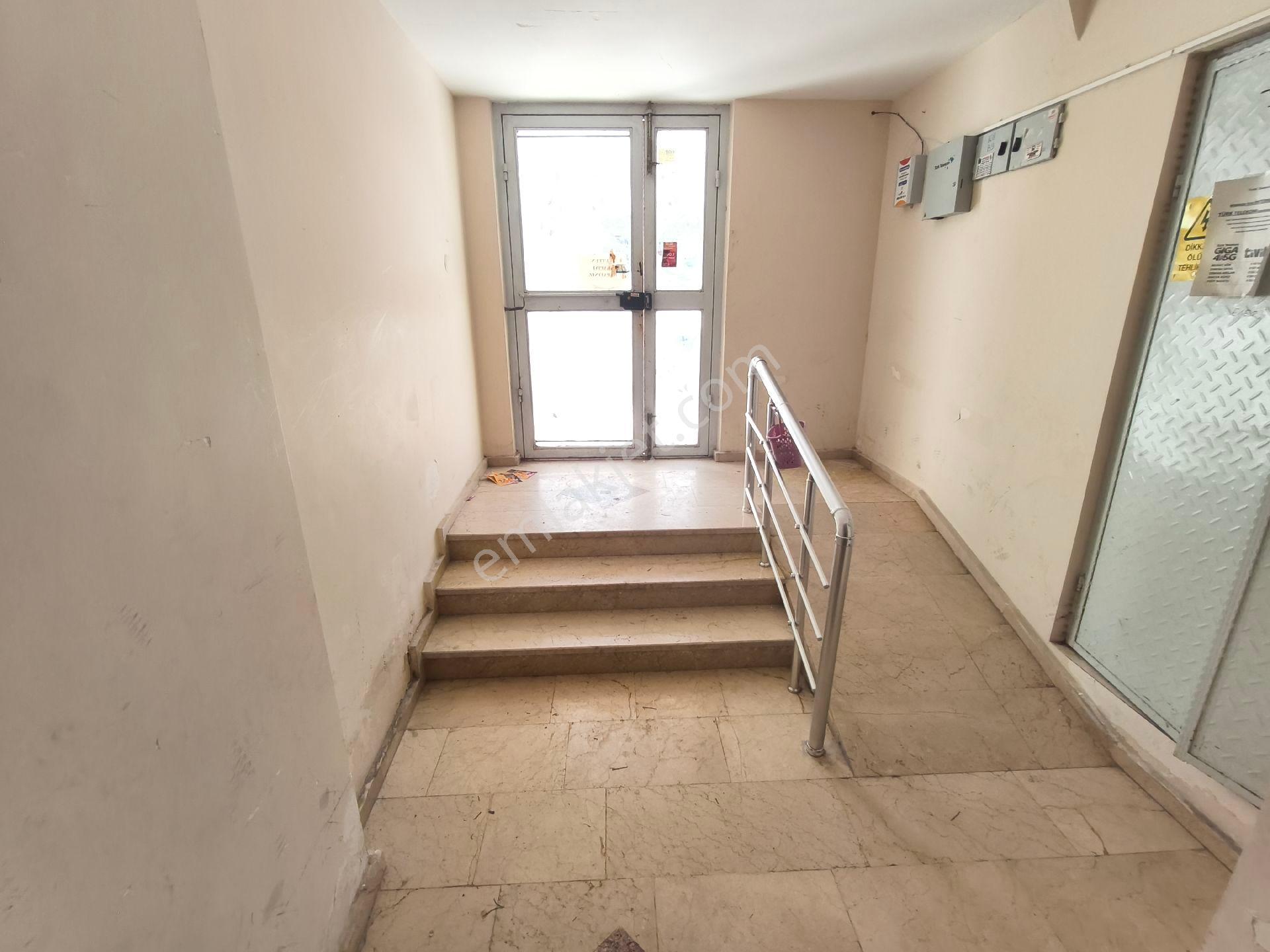 Pera'dan Şirintepe Mah. Anadolu Üni. Yakını Kiralık 1+1 Daire - Görsel 3