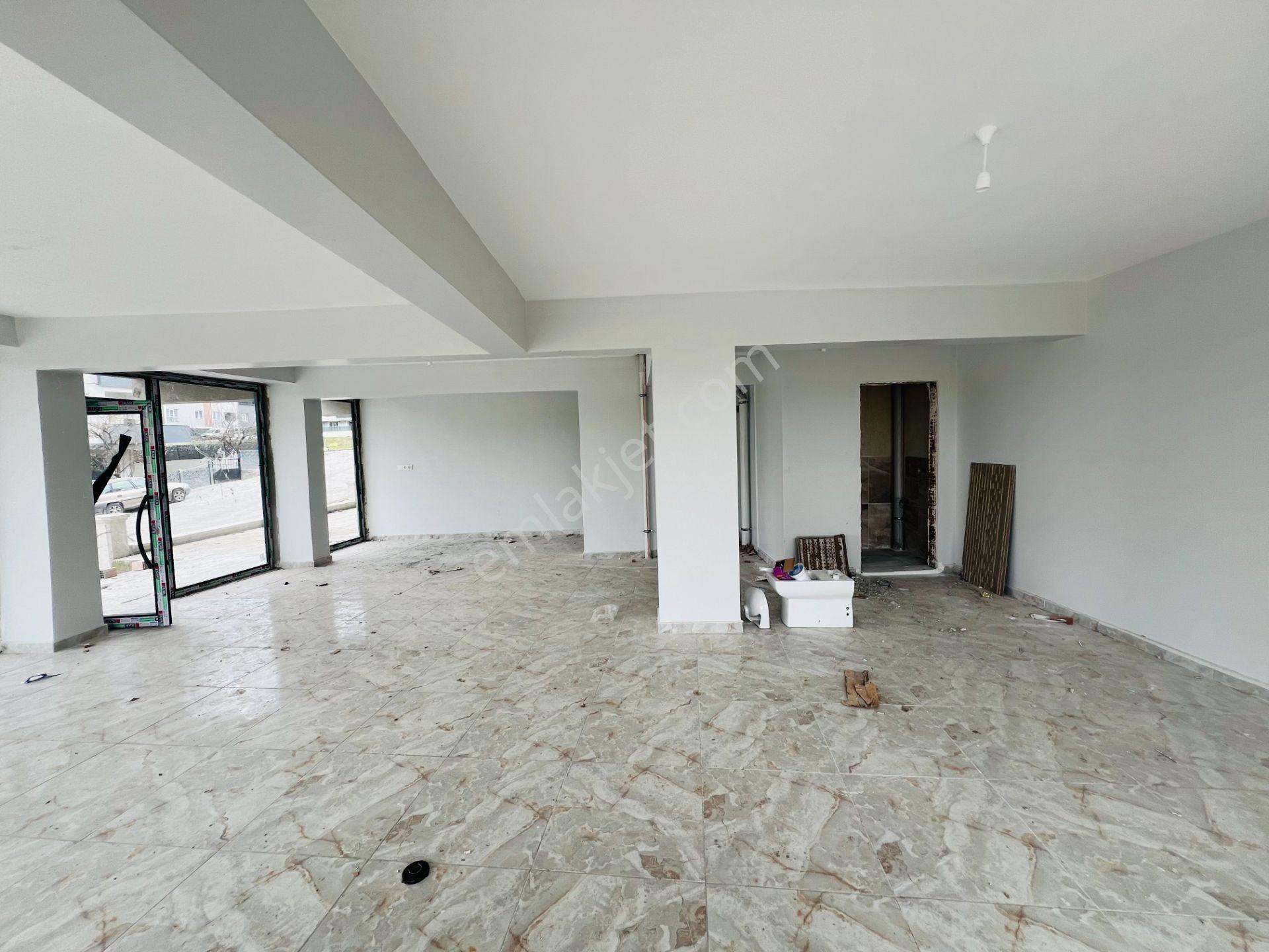 Güven'den Kapaklıda Köşe Başı ,geniş Cephe Kiralık Dükkan - Görsel 10