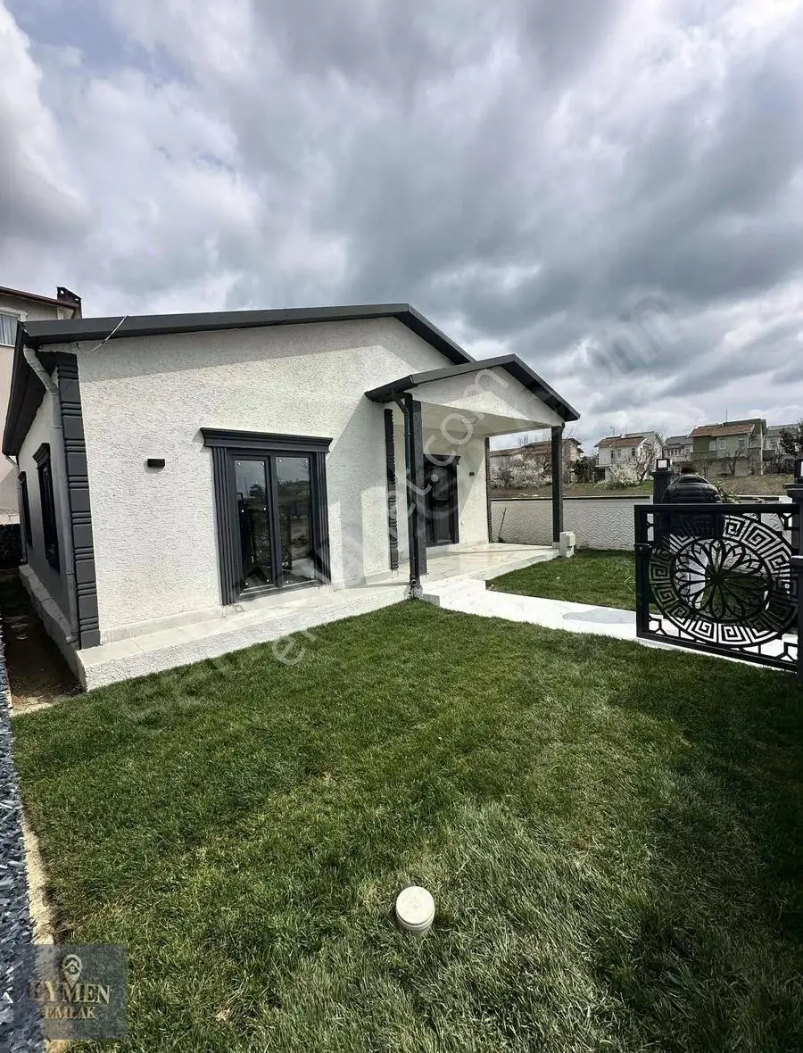 Tek Kat Konforu, Deniz Havası! Satılık 90m2 Geniş Müstakil