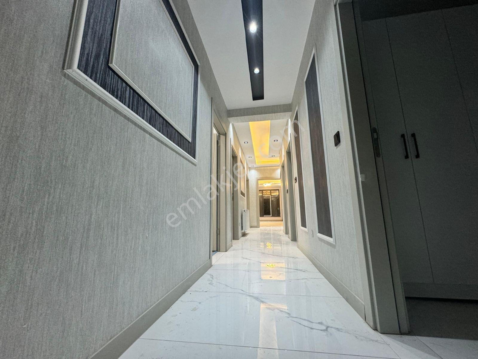 Rota'dan Mehmetçik'te Lüks Sitede Kiralık 5+1 Daire - Görsel 22