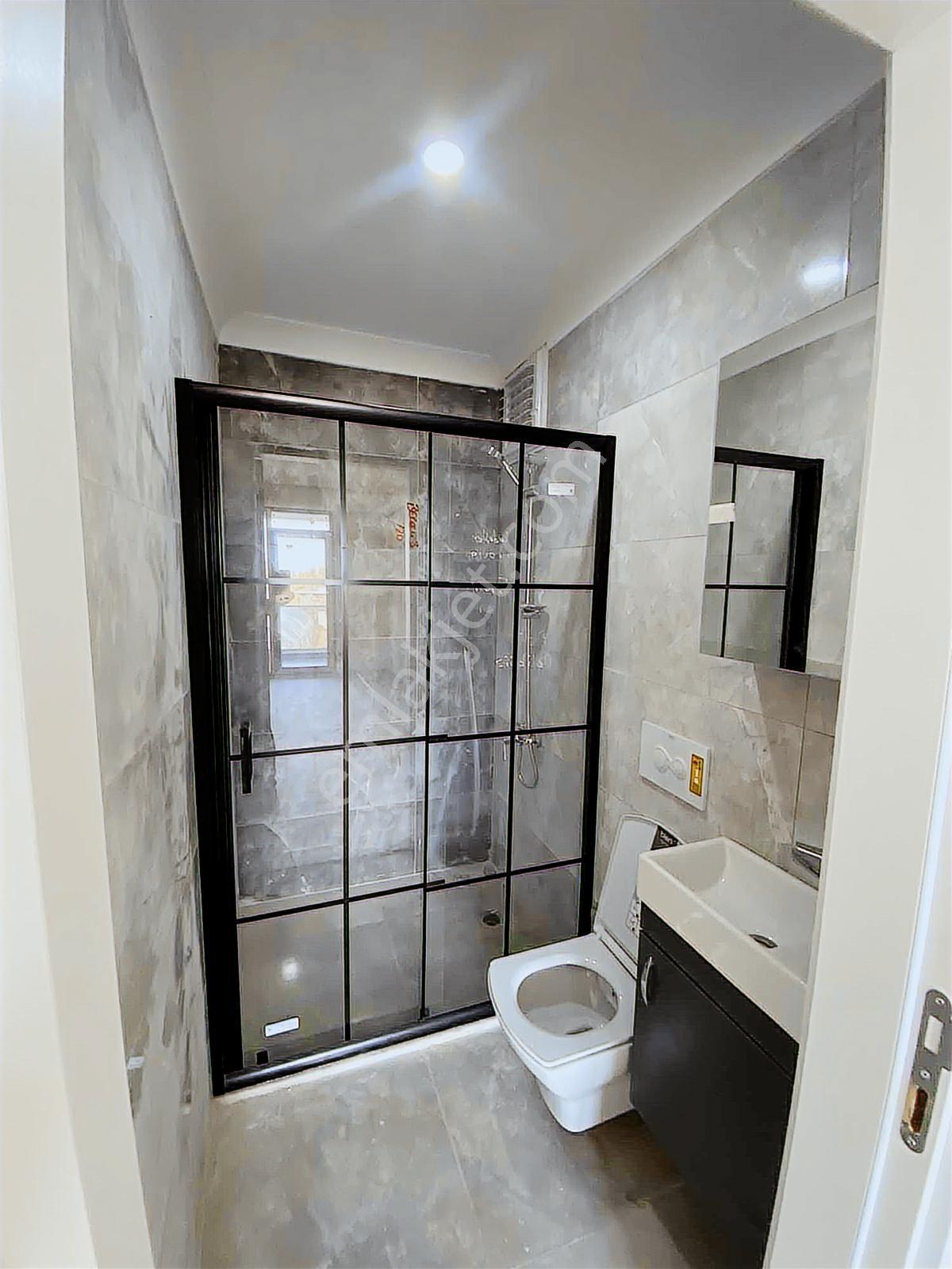 Kadıköy'de Havuzlu Lüks Site İçinde 2+1 Arakat Satılık Daire!!! - Görsel 15