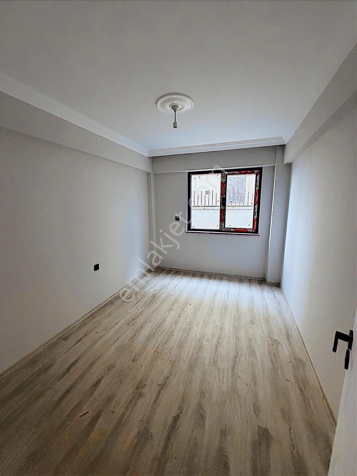Çiflikköy Bayraktepede 5+1 225m2 Deniz Manzaralı Bahçe Dublexi!! - Görsel 6