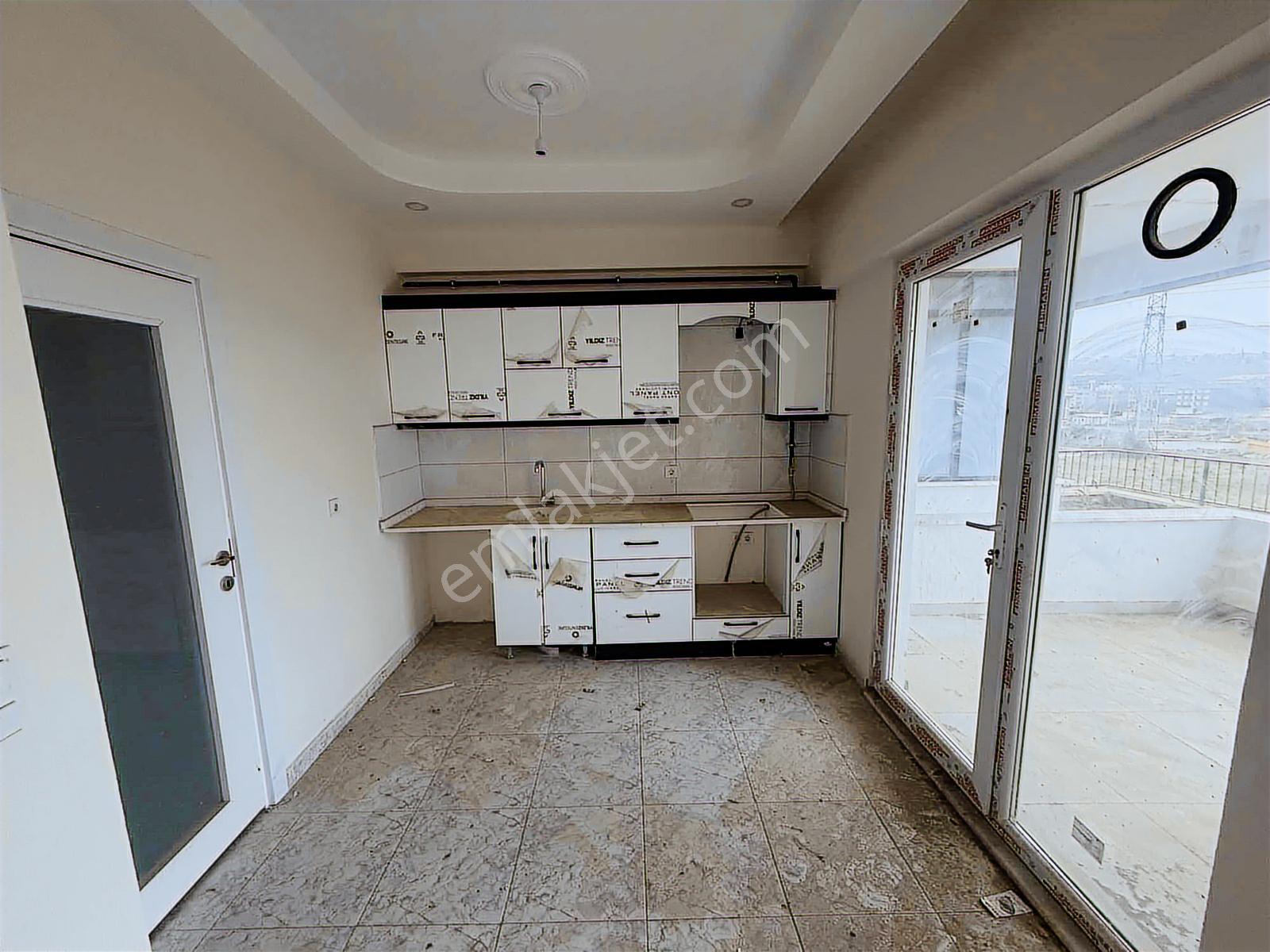 Yalova Mustafa Kemalpaşa Mh.de 2+1 90m2 Fırsat Daire! - Görsel 12