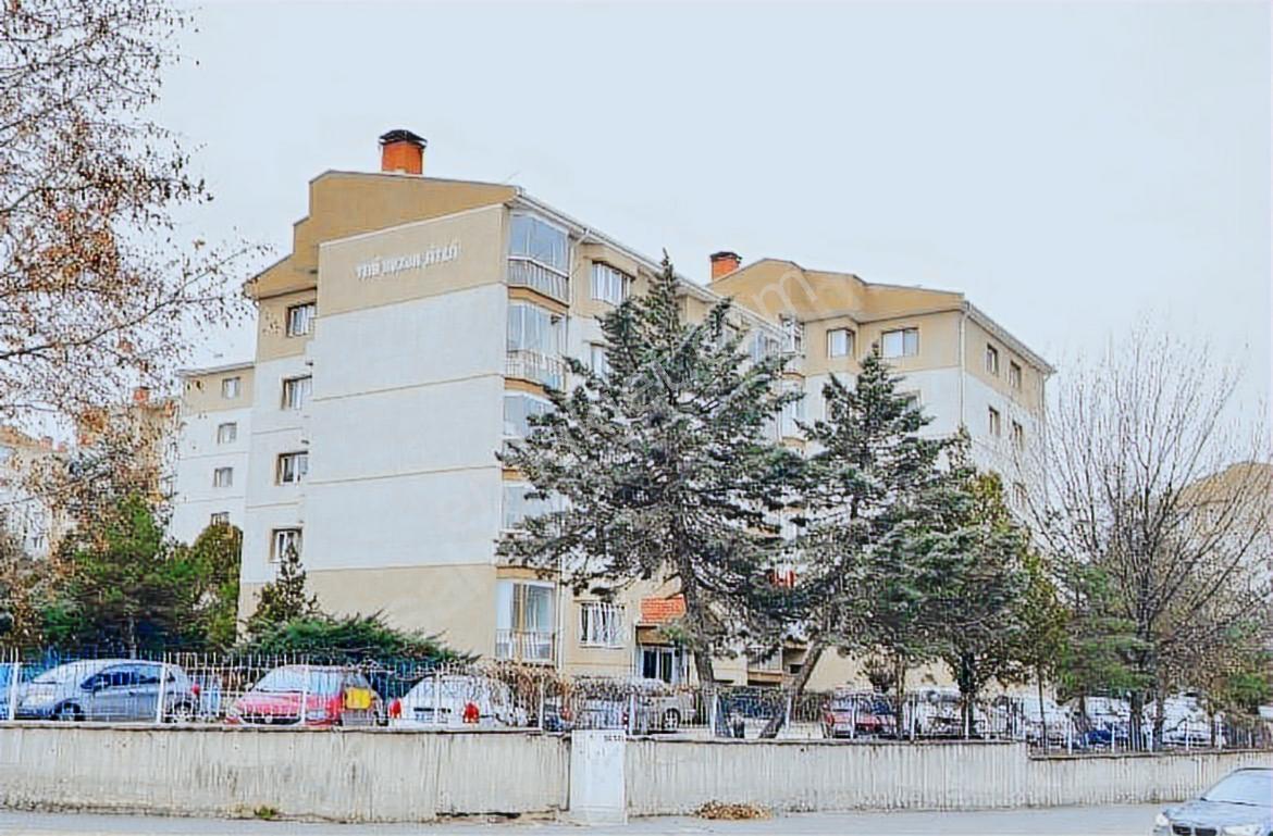 Kartal'dan Cadde Üzeri Ara Kat Merkezi Sistem 3+1 - Görsel 29