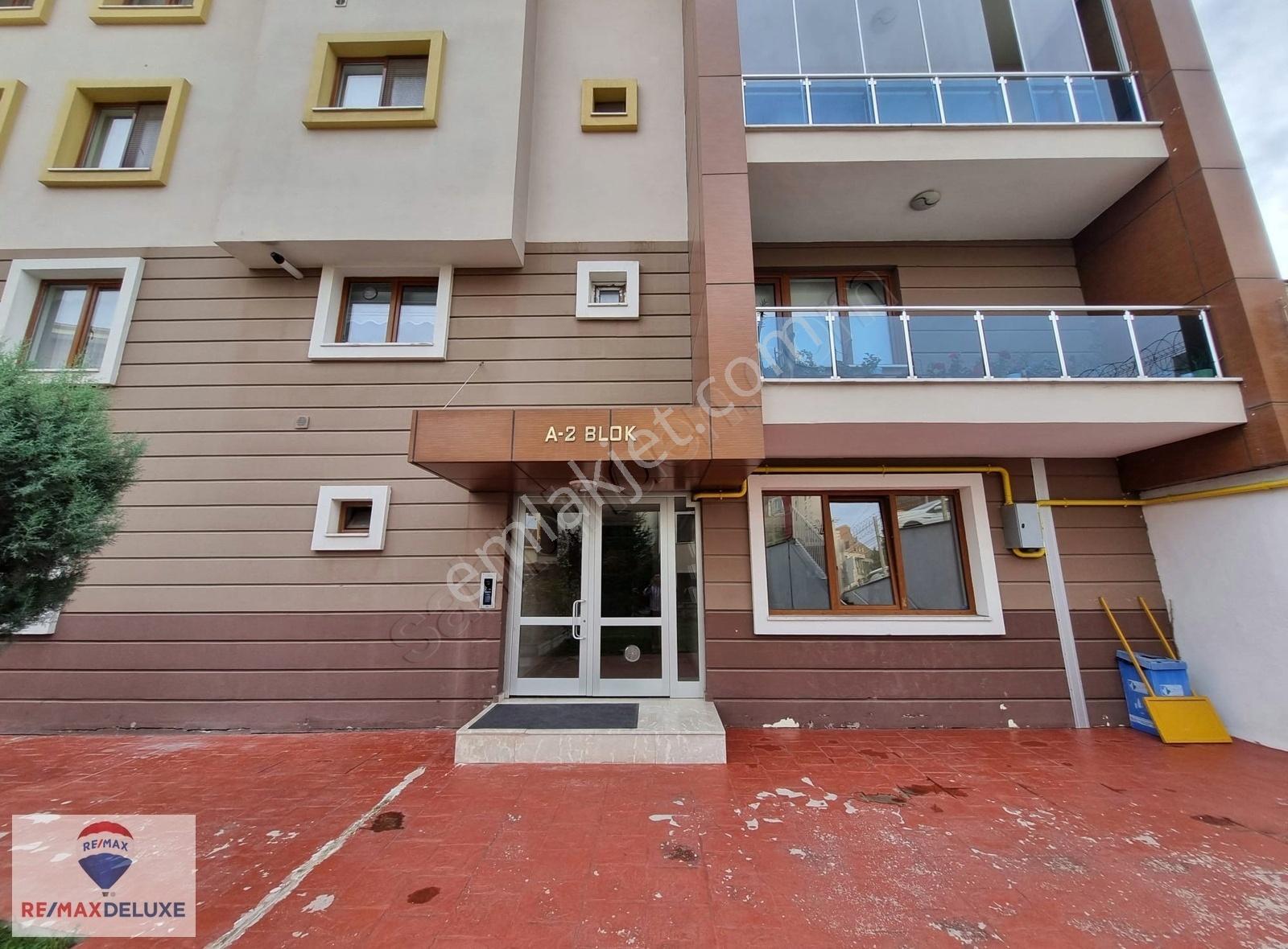 Bağçeşme Hanzade'de Kiralık Deniz Manzaralı Asansörlü Dubleks - Görsel 2