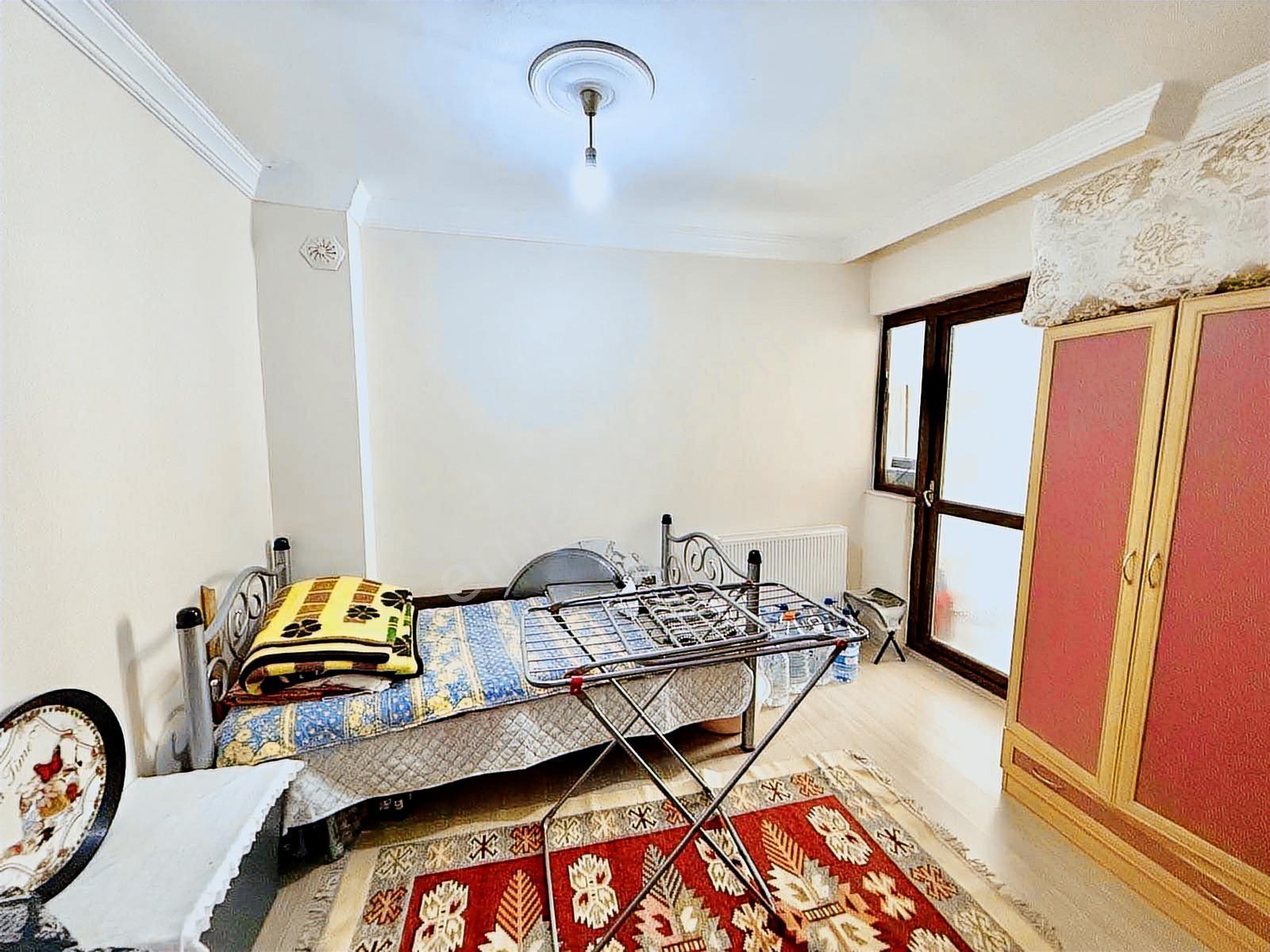 Avantajdan Şahapgürlerde Yokbu Fiyata Cadde Dibi Katta 3+1 Daire - Görsel 27