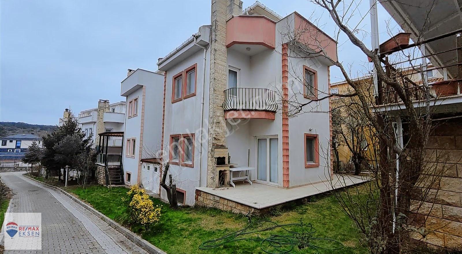 Şile Kurnaköy'de Havuzlu Site İçerisinde Kiralık Eşyalı Villa - Görsel 4