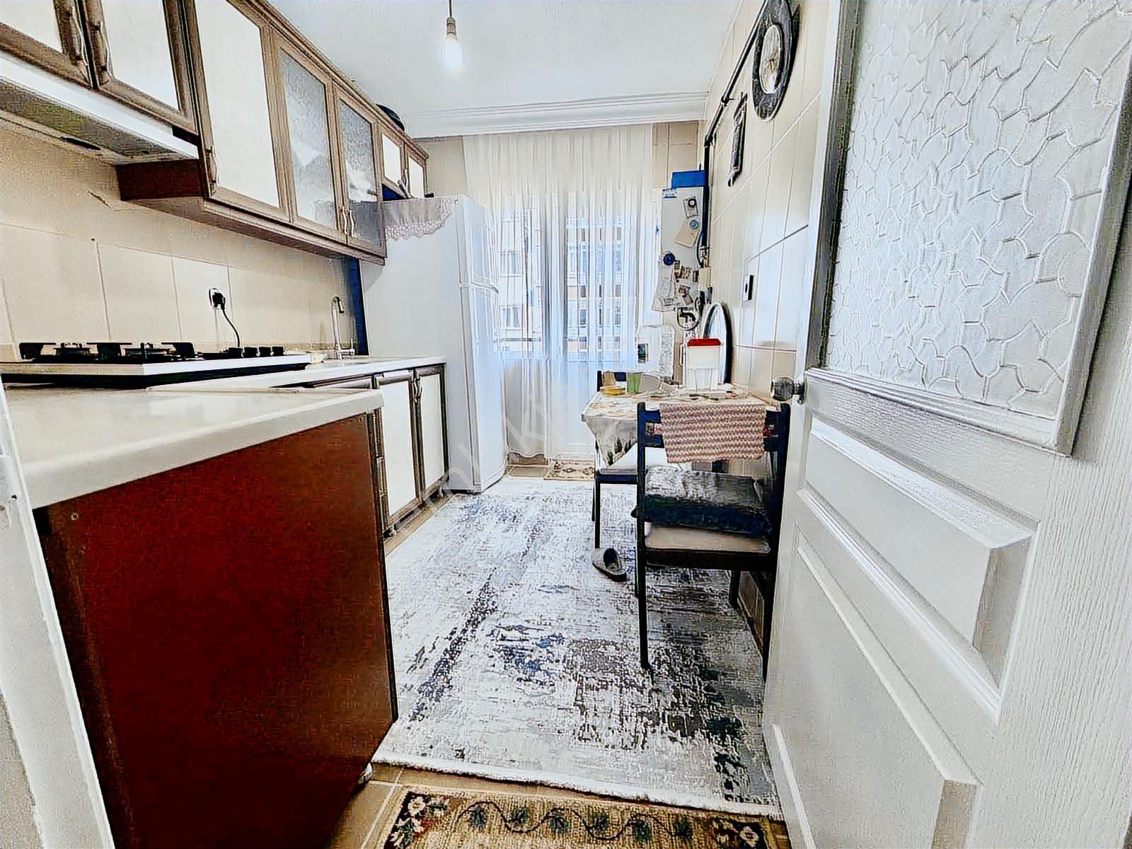 Avantajdan Yeşilbayır Cadde Üzerinde Harika Lokasyonlu 3+1 Daire - Görsel 22