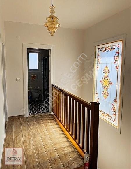 Alaçatı'da Havuzlu, Kış Bahçeli 3+1 Lüks Kiralık Villa - Görsel 9