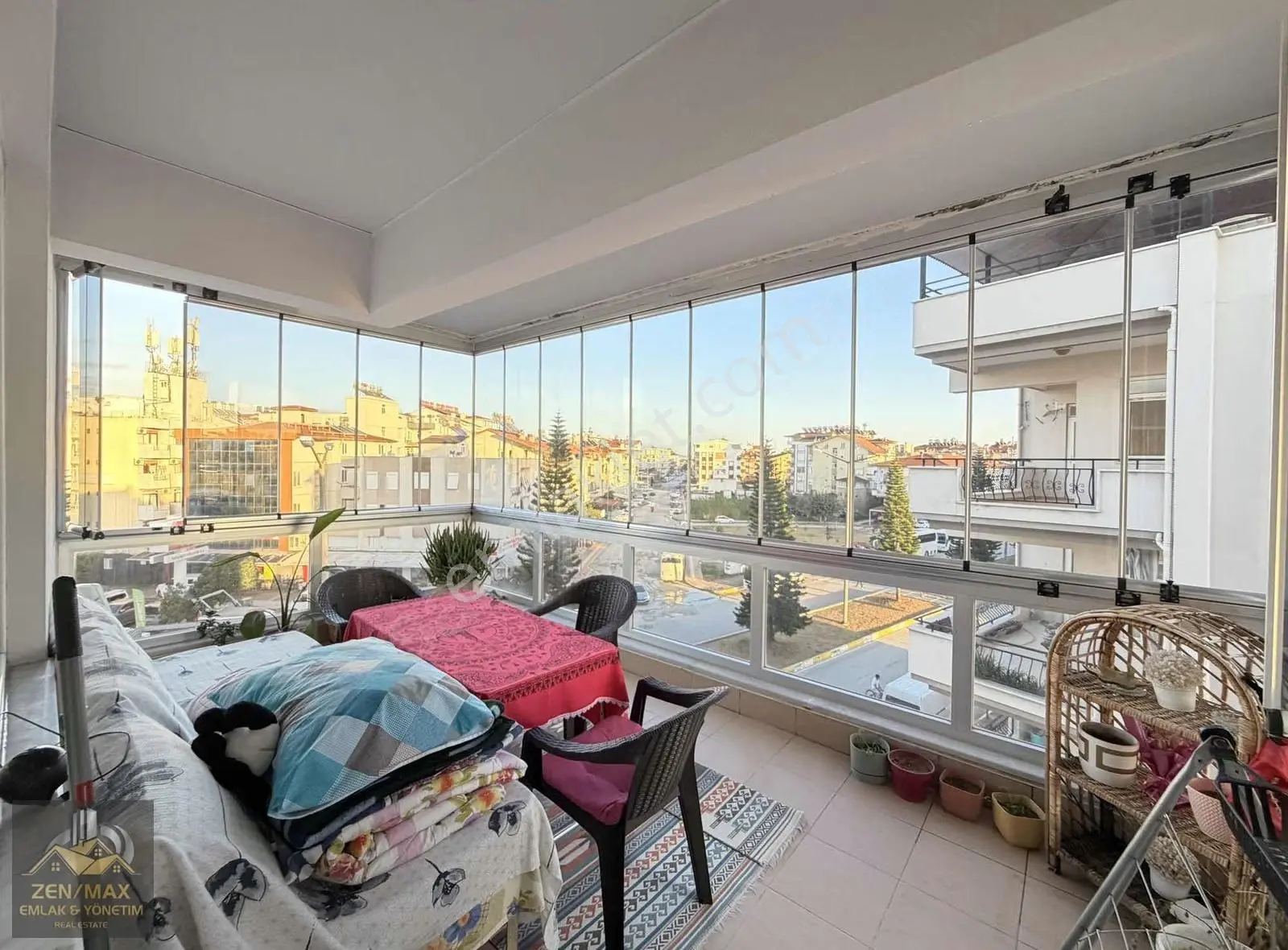 Örnek Mahallesinde Fırsat 3+1 165m² Teraslı Merkezi Konumda