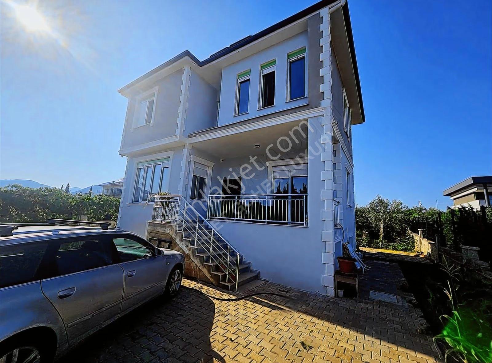 Döşemealtı Çığlık'ta 752m² Arsa İçinde 4+1 Tripleks Ev - Görsel 18