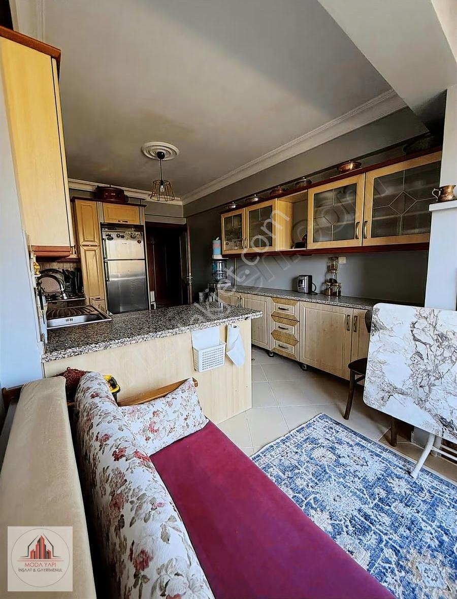 Tramvay Karşısı Net 150 M2 Cadde Üzeri Şömineli E.banyolu Daire. - Görsel 12