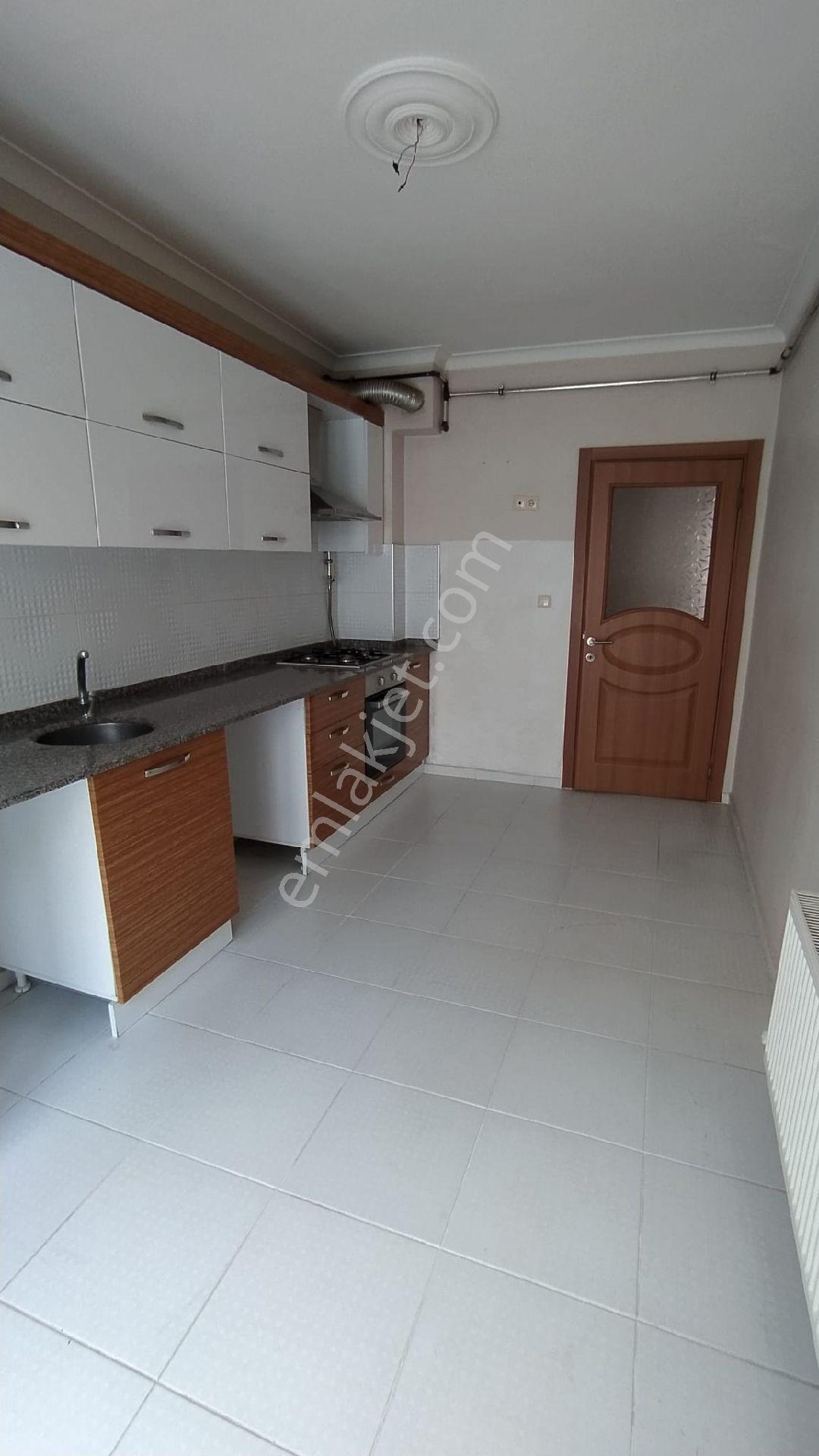 Sahibinden Uluönder Mahallesi 3+1 Kiralık Daire Yeni Yapımı Devam Eden Avm Ve Kapalı Pazaryakını - Görsel 10