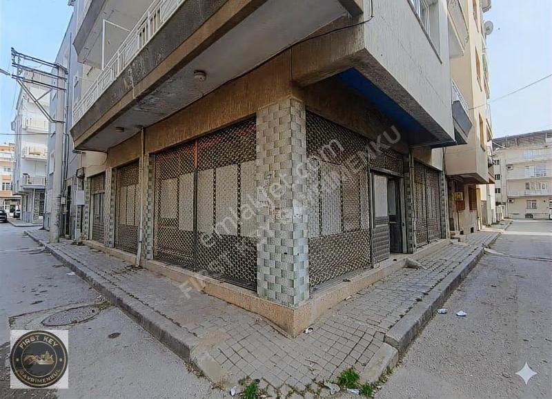 Yeşilova'da, Yatırımlık, Düz Giriş, 105 M2, Satılık İşyeri
