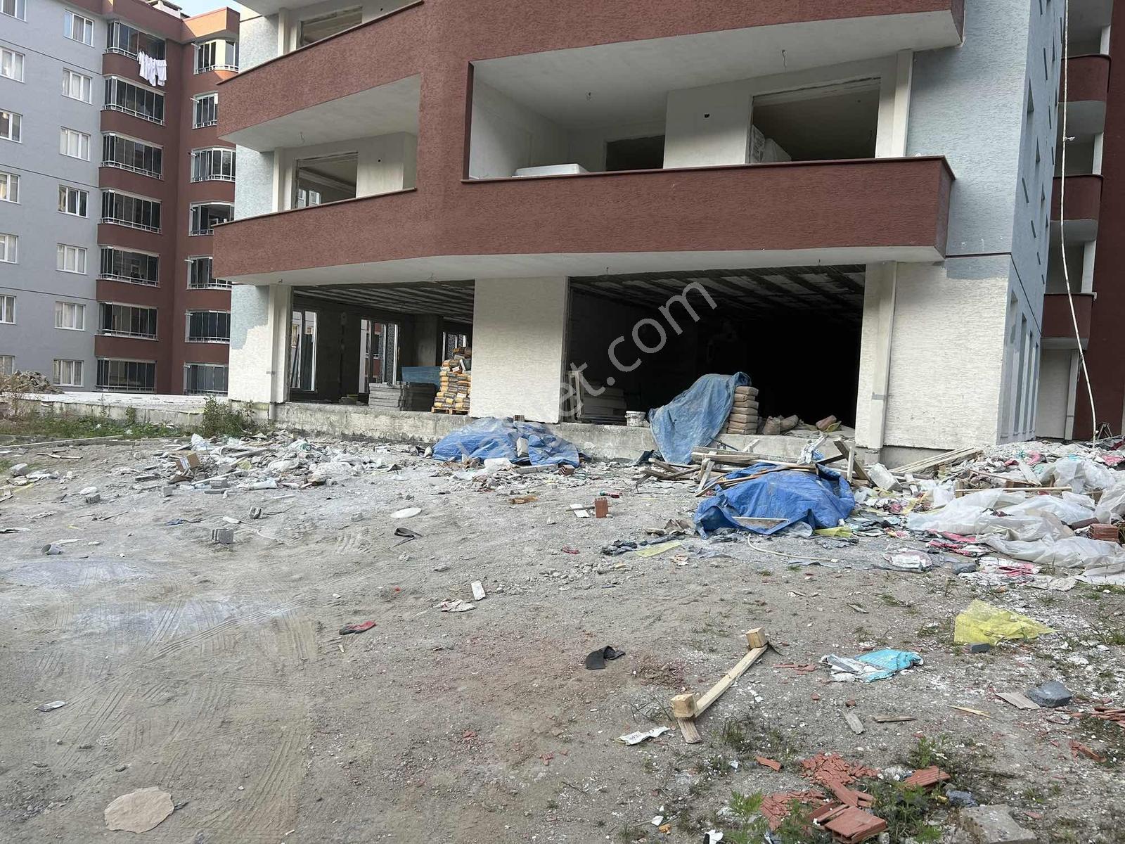 Altın Emlak Trabzon Çukurçayırda 550 Metre Kare Kiralık Dükkan - Görsel 2