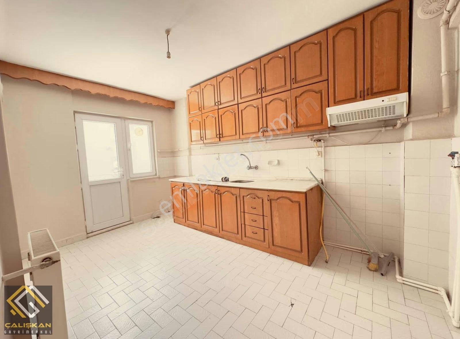 Site/teras Park Üstünde/manzaralı/ferah/her Odada Balkon 3+1 - Görsel 24
