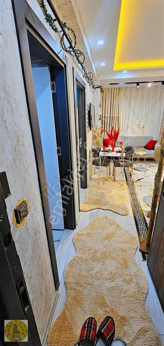 Realite Tapudan Eşyalı Kiracılı Satlık Daıre - Görsel 6