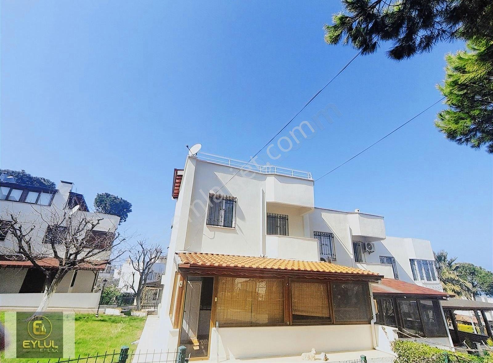 Balıkesir Burhaniye A Diyarda Satılık Villa - Görsel 11