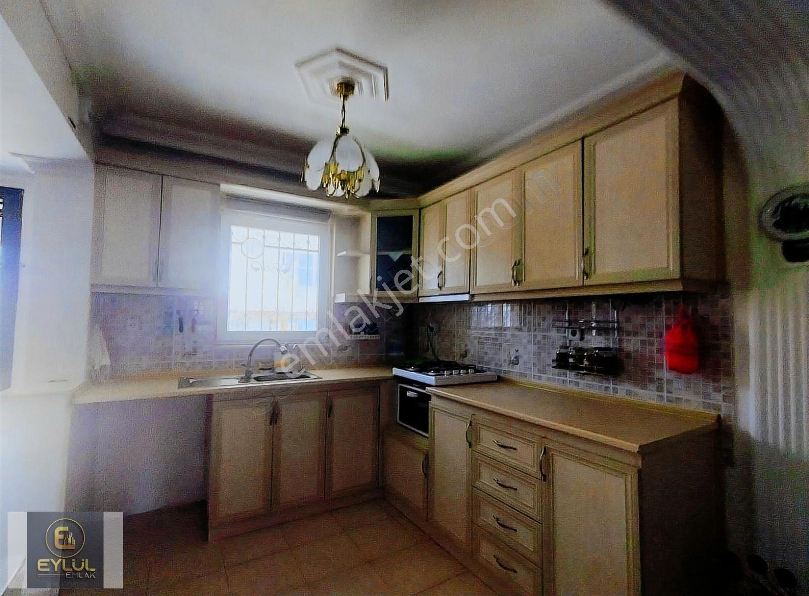 Balıkesir Burhaniye A Diyarda Satılık Villa - Görsel 19