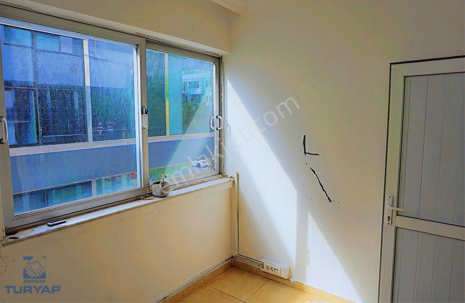 İsmet Gökşen Caddesi Üzerinde Kiralık (6+1 ) Dubleks Ofis - Görsel 15