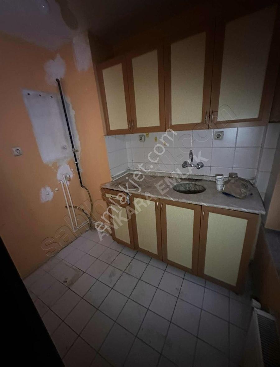 Ankara Emlak'tan Strazburg Caddesinde 3.kat 2+1 Kiralık Ofis - Görsel 4