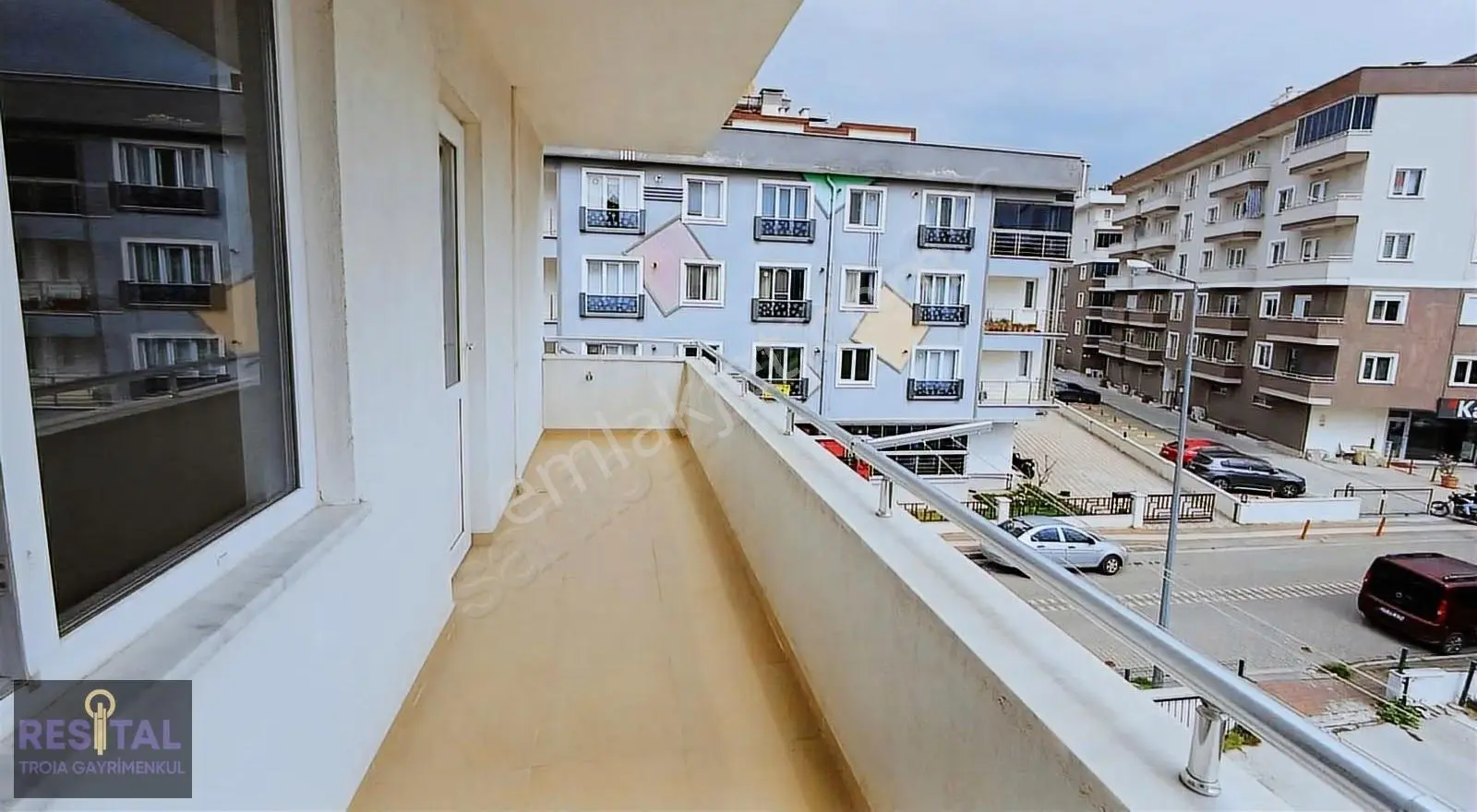 Çanakkale Merkez Troya Caddesinde Kiralık 3+1 120 M2 - Görsel 5