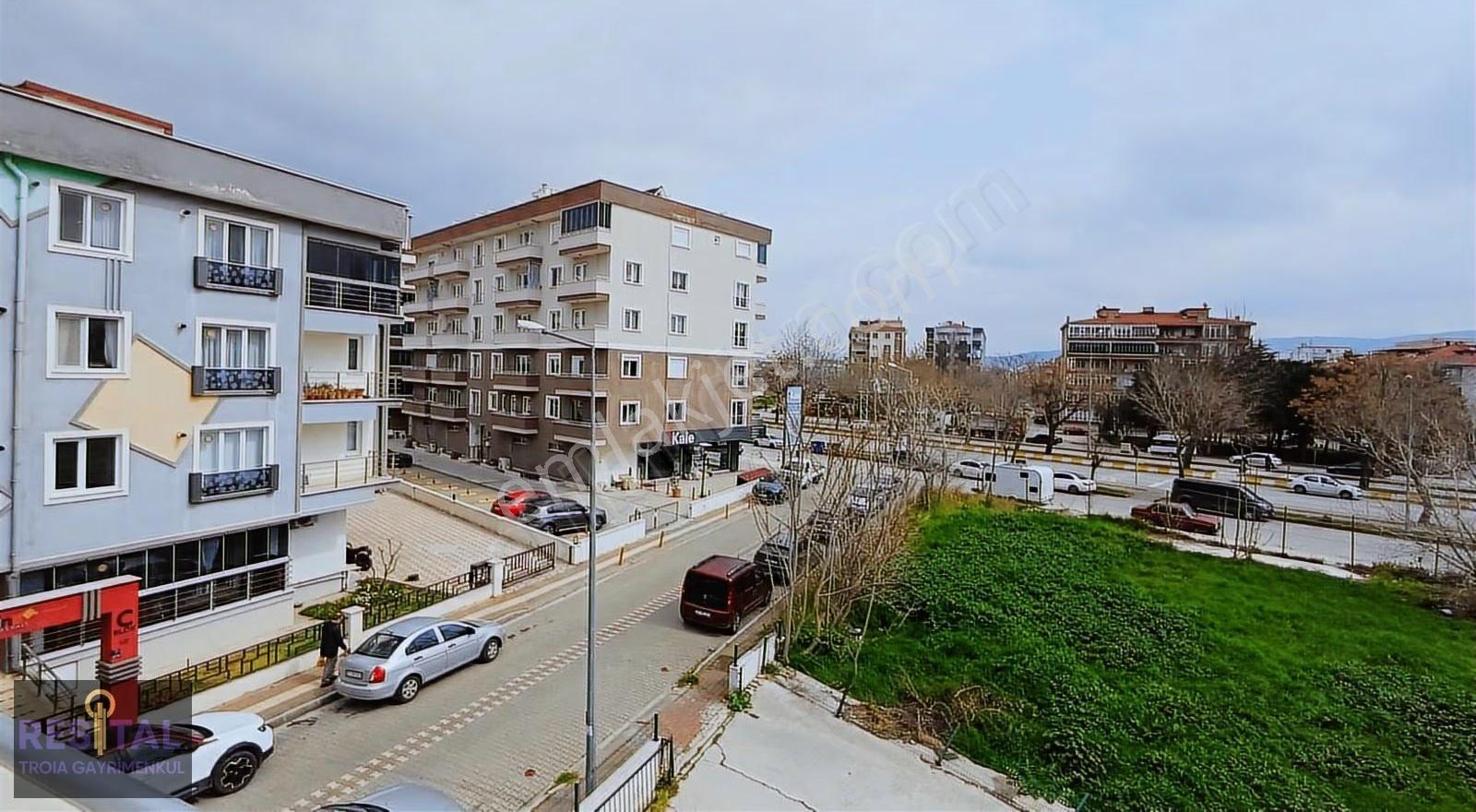 Çanakkale Merkez Troya Caddesinde Kiralık 3+1 120 M2 - Görsel 4
