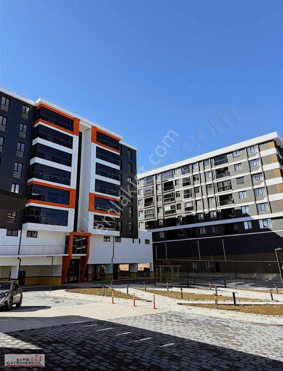 Deregümü'de Ana Cadde Üzeri Sıfır Kiralık 3+1 Lüks Daire - Görsel 28