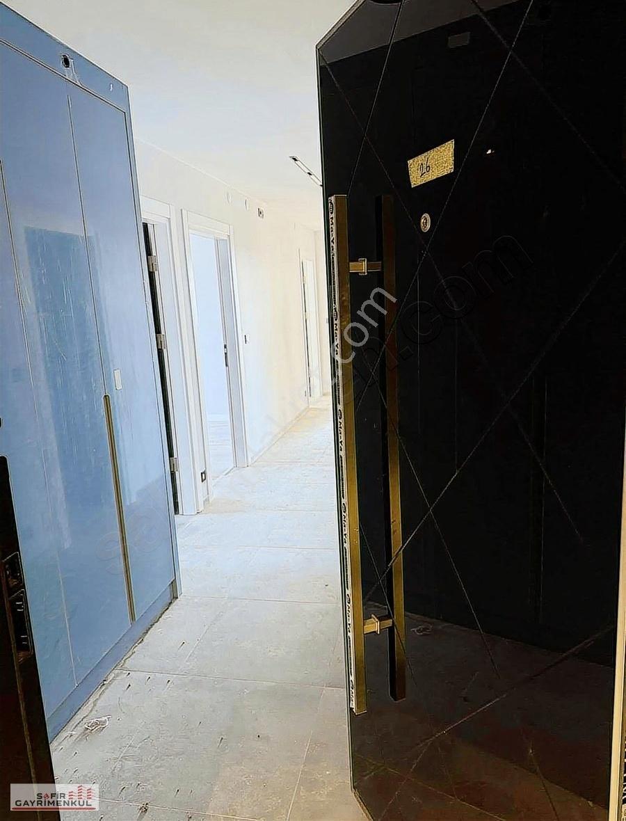 Deregümü'de Ana Cadde Üzeri Sıfır Kiralık 3+1 Lüks Daire - Görsel 25