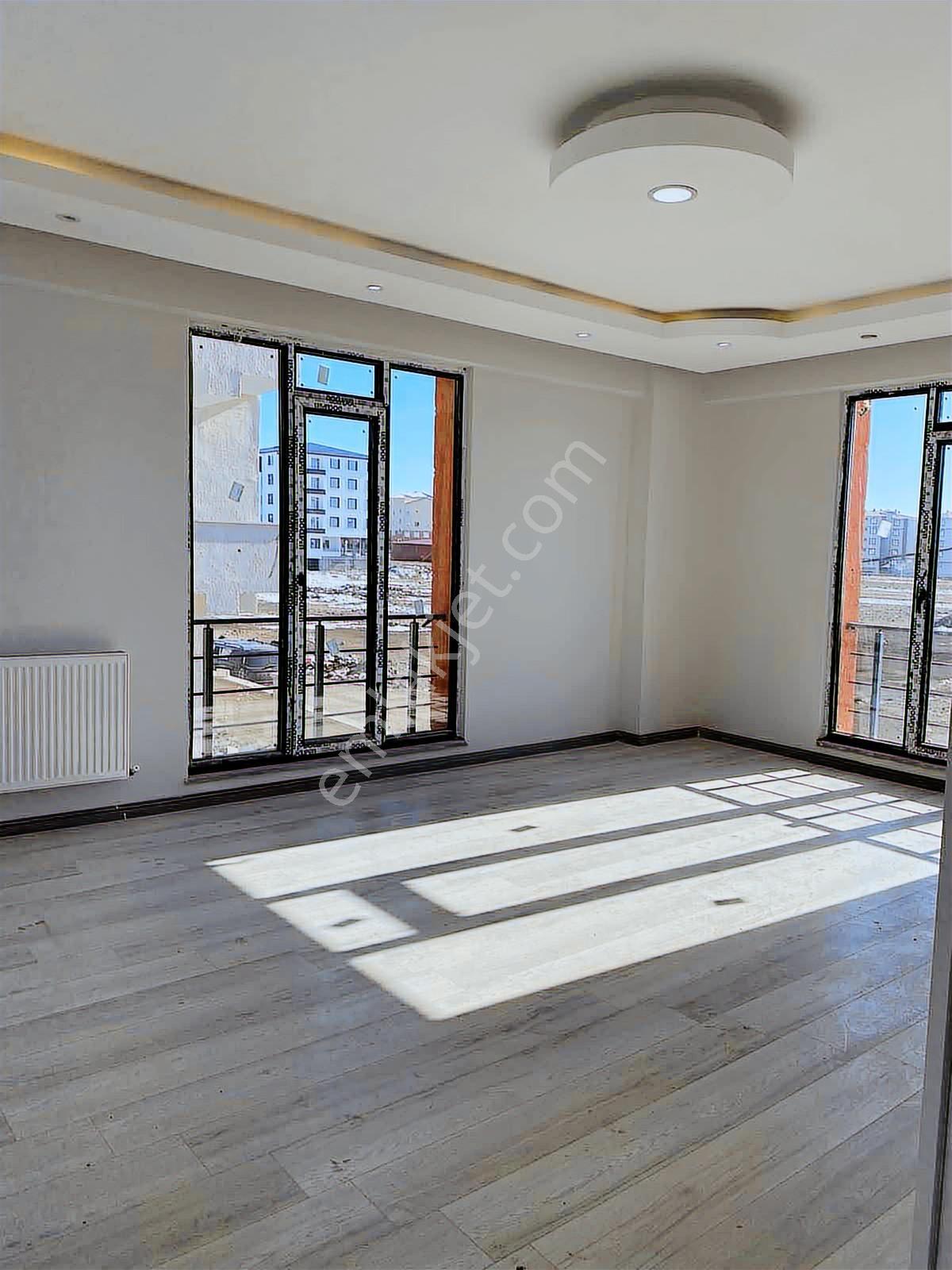 Yenişehir Hastane Yol Üzeri Güney Yüksek Giriş Lüx Satlık3+1
