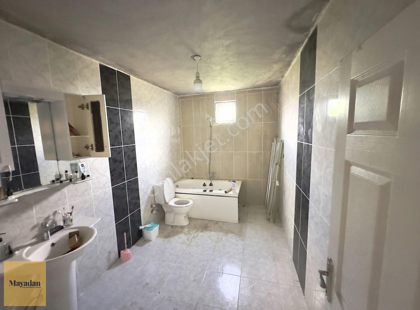 Sakızköyde Villa Tadında 1181 M2 Arsa İçinde 2+1 Müstakil Ev - Görsel 15