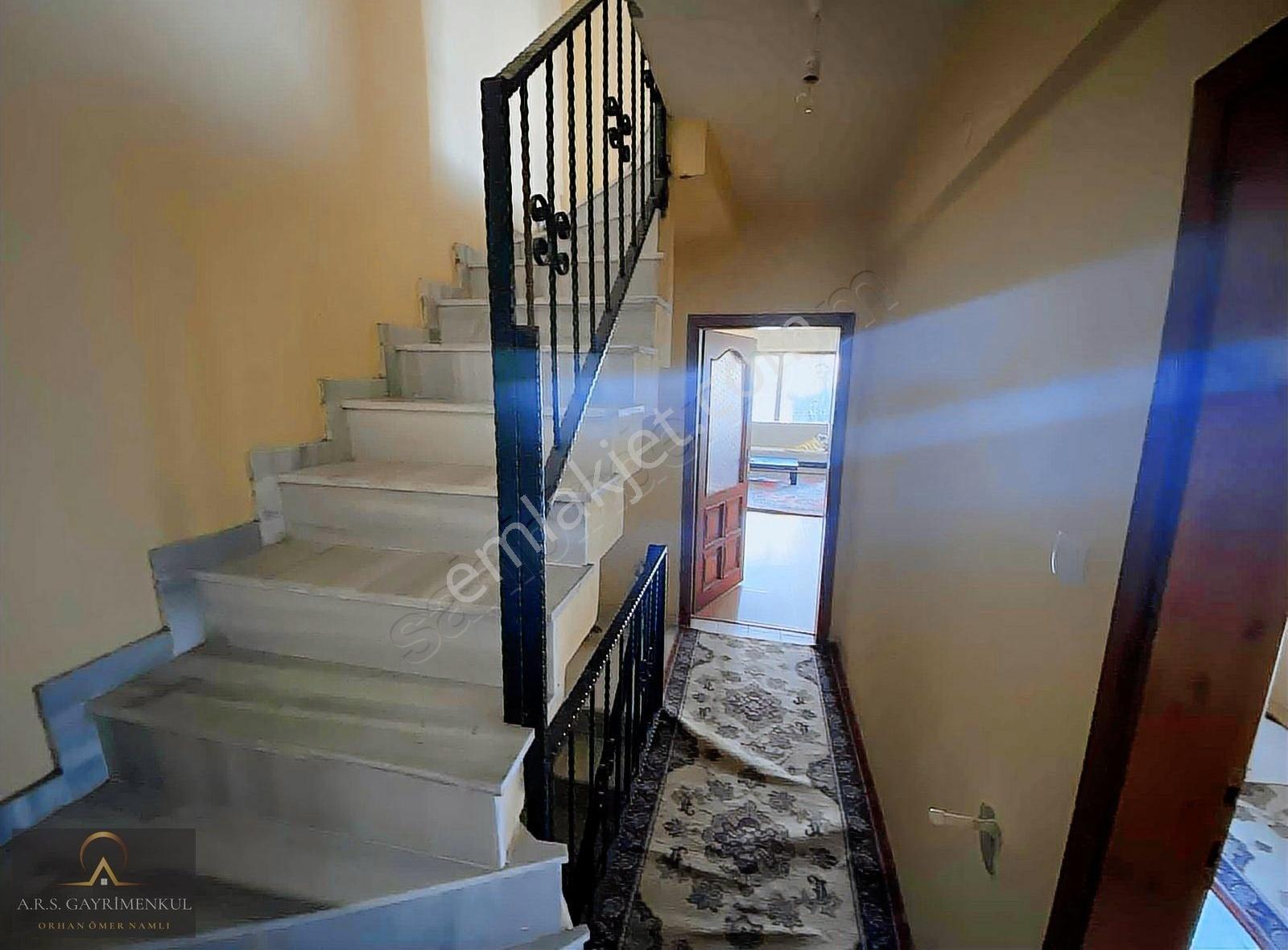 Karamürsel Lebiderya Tripleks Villa - Görsel 28