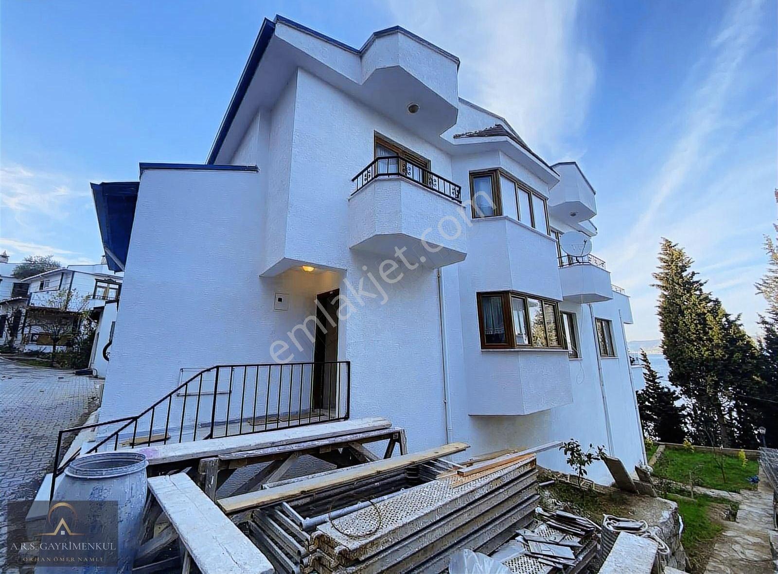 Karamürsel Lebiderya Tripleks Villa - Görsel 23