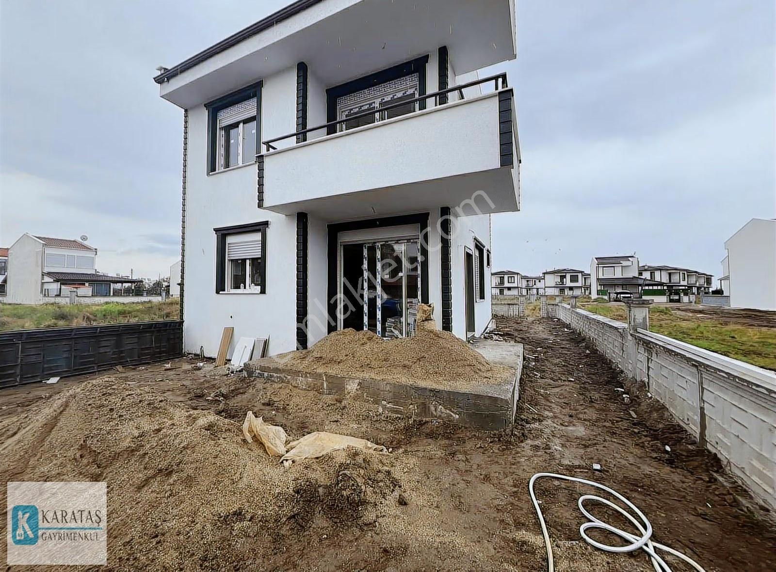 Altınova Sahilde Müstakil Havuzlu 4+1 Deniz Manzaralı Villa - Görsel 28
